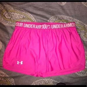 Small pink under armour shorts